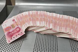 SGA连续两个月场均30+且命中率达55% 史上后卫继乔丹后第二人！